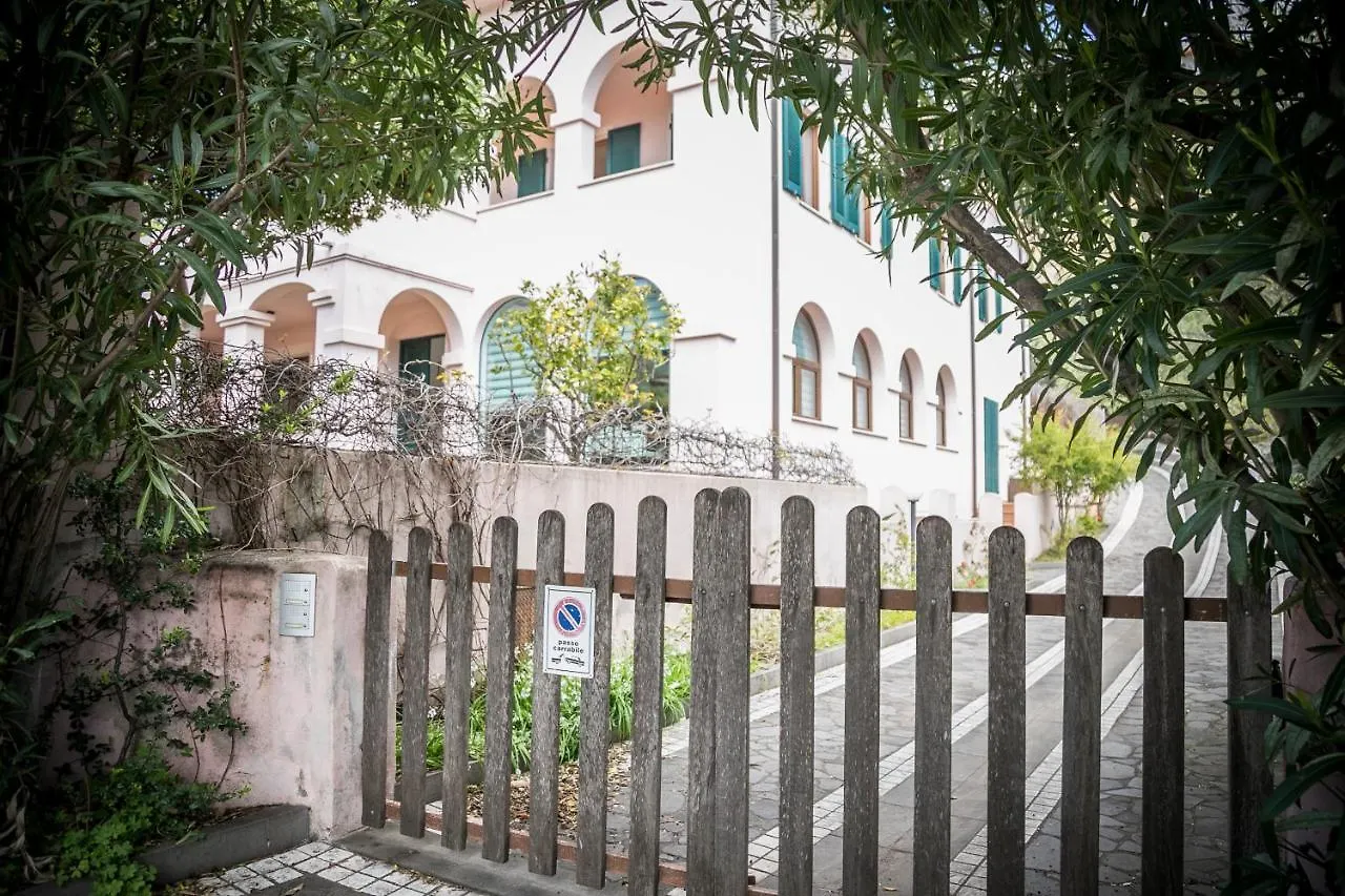 Prestigiosa Garden - Cala Gonone Apartment